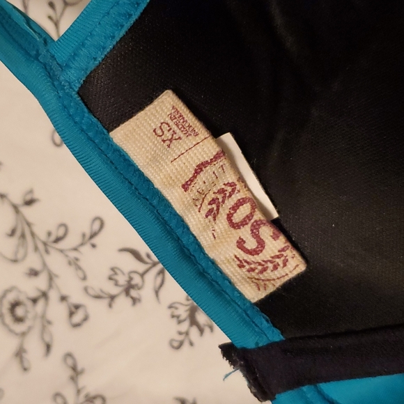 Lot of 3 xs swim tops - Picture 4 of 11